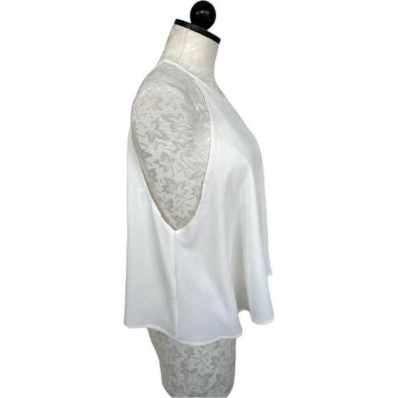 Monki Ivory Sheer Crinkle Swing Tank Sleeveless Blouse Button Shoulder Sz Large - Picture 2 of 15